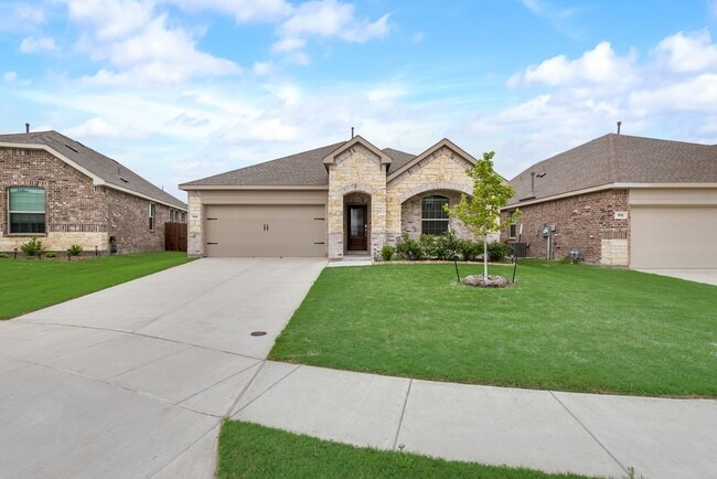 property at 1108 Rumble Dr