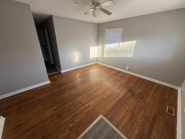 1857 Dunkirk Dr in Lexington, KY - Building Photo - Building Photo