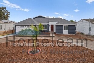 81 2nd Ave in Chula Vista, CA - Building Photo