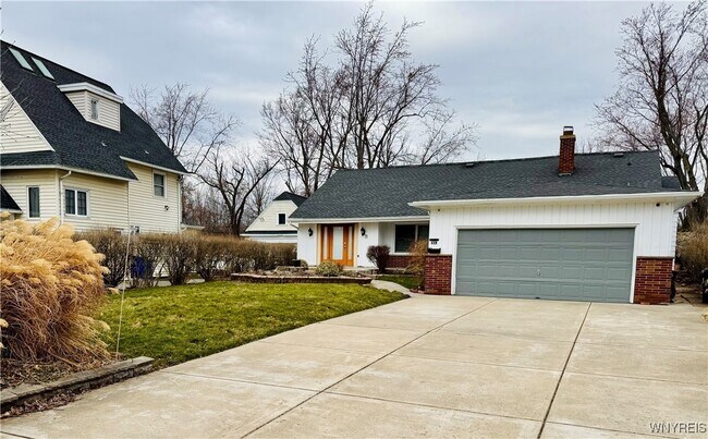 82 North Dr in Buffalo, NY - Building Photo - Building Photo