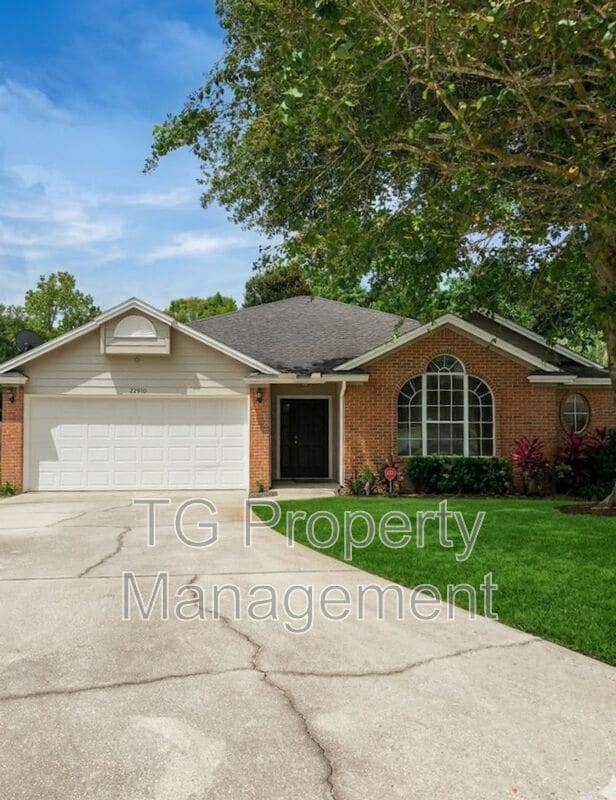 property at 12910 Forest Glen Ct S