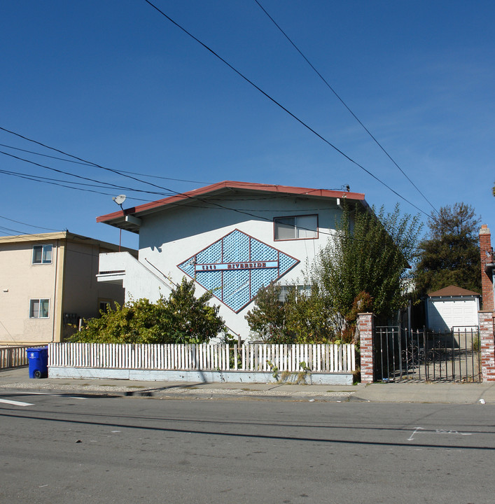 5269 Riverside Ave in San Pablo, CA - Building Photo