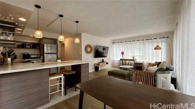 2547 Ala Wai Blvd in Honolulu, HI - Building Photo - Building Photo