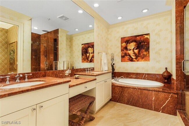 property at 780 5th Ave S