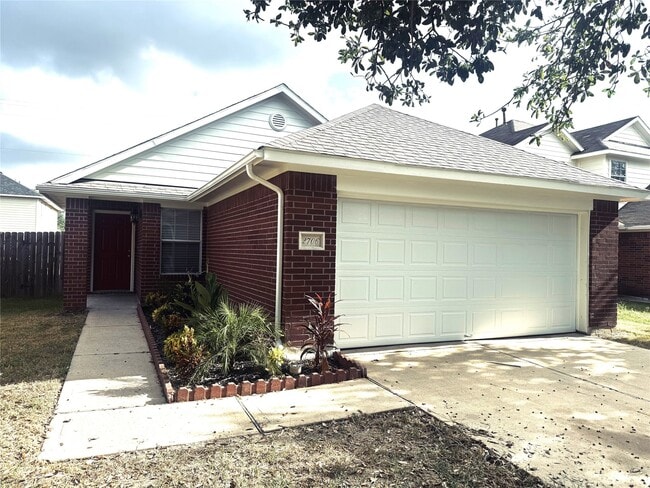 property at 2706 Star Peak Dr