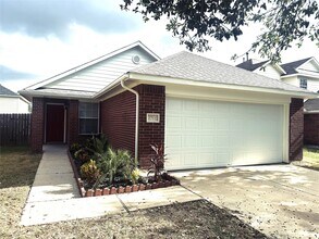 2706 Star Peak Dr in Houston, TX - Building Photo - Building Photo