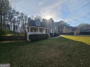 24 Springfield Dr in Newnan, GA - Building Photo - Building Photo
