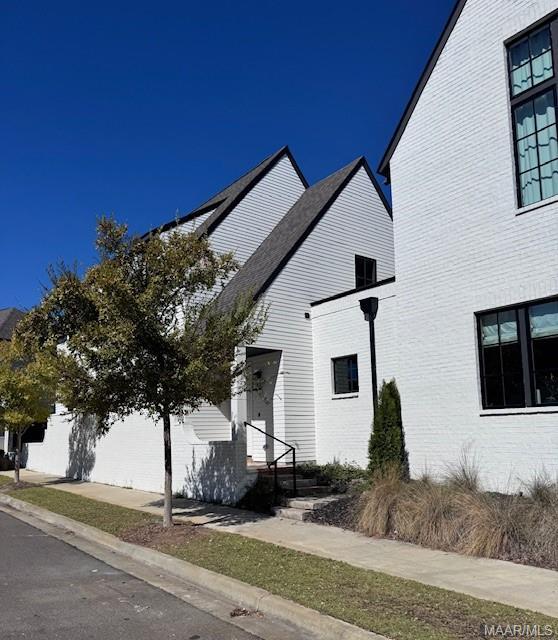 property at 4780 Grassmere St