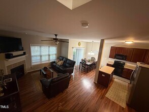 340 Bayleigh Ct, Unit Apt 10 in Garner, NC - Building Photo - Building Photo