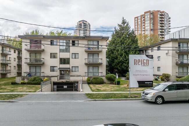 Reign in Burnaby, BC - Building Photo - Building Photo