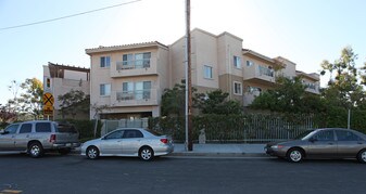 Telacu Pico Aliso Apartments