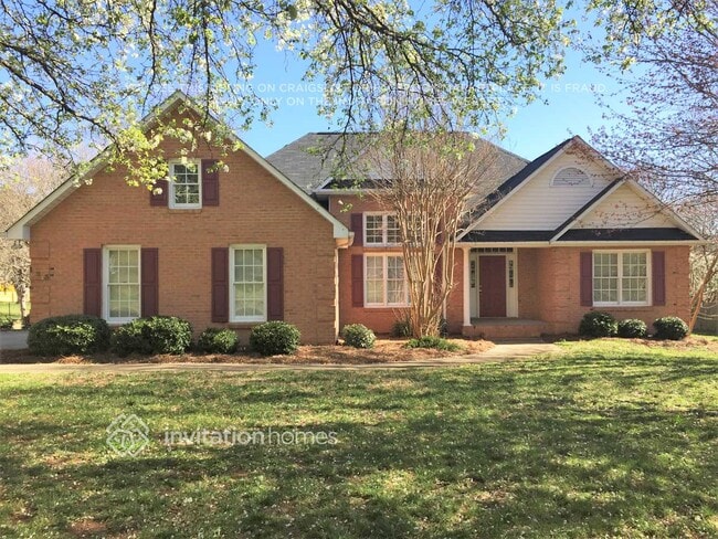 123 Mooreland Rd