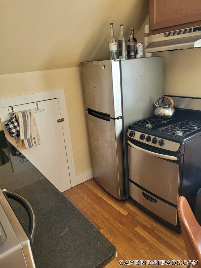 5-7 Blake St., Unit 7 in Cambridge, MA - Building Photo - Building Photo