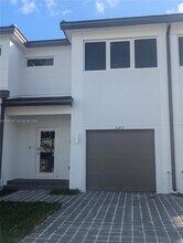 5180 SW 37th St in West Park, FL - Building Photo - Building Photo