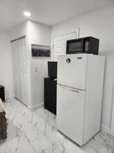 3202 River Cove Dr in Tampa, FL - Building Photo - Building Photo