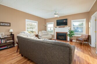 228 Cherry St in Blaine, WA - Building Photo - Building Photo
