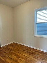 1620 N Spaulding Ave, Unit 1F in Chicago, IL - Building Photo - Building Photo