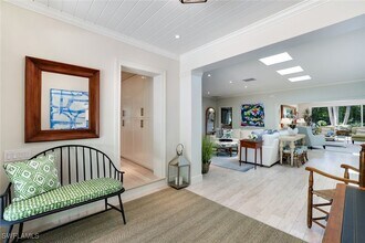 642 6th Ave N in Naples, FL - Building Photo - Building Photo