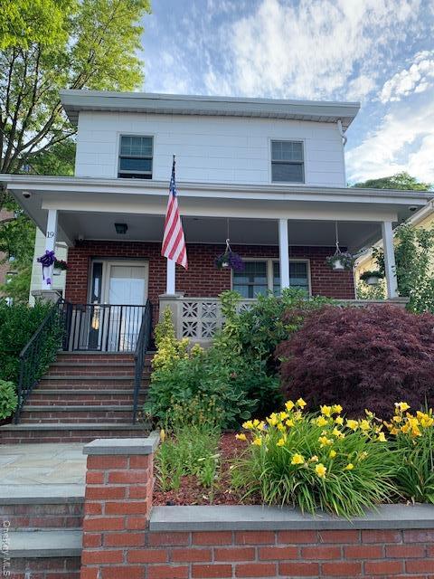 19 Franklin Ave in New Rochelle, NY - Building Photo