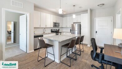 2300 Tapestry Park Dr, Unit 2375-103 in Land O Lakes, FL - Building Photo - Building Photo