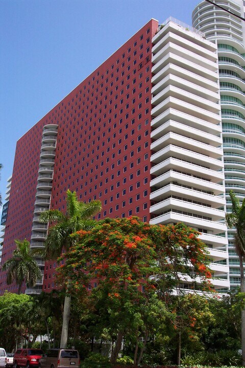 Imperial at Brickell in Miami, FL - Foto de edificio