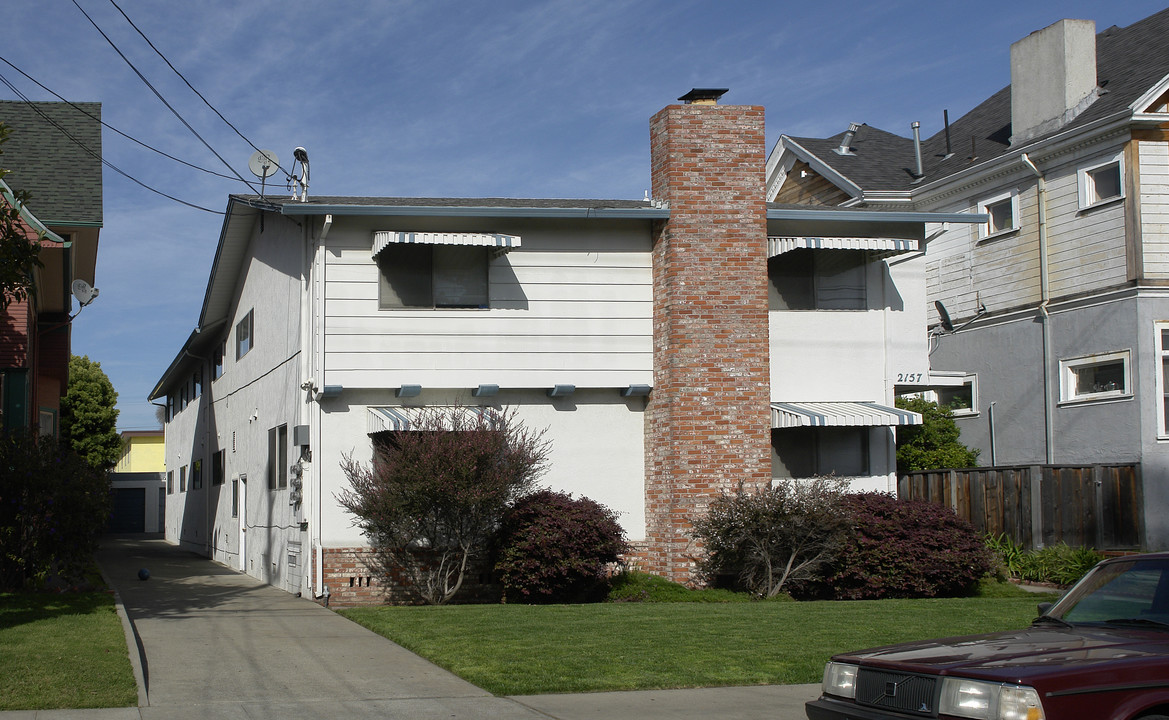 2157 San Jose Ave in Alameda, CA - Foto de edificio