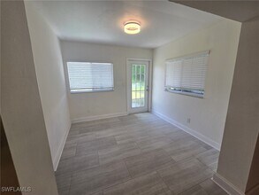 3027 SW 23rd Ave in Cape Coral, FL - Building Photo - Building Photo