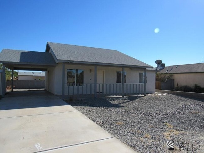 property at 3039 S Tangerine Ave