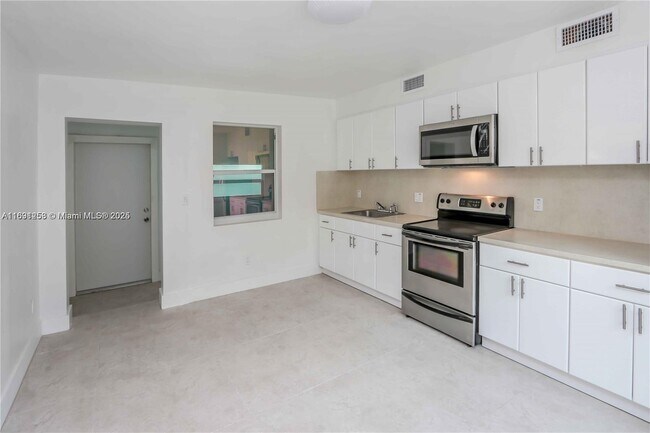 property at 2941 SW 36th Ave