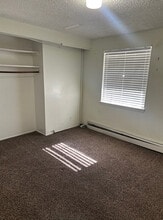 2821 Greenland Dr in Loveland, CO - Foto de edificio - Building Photo