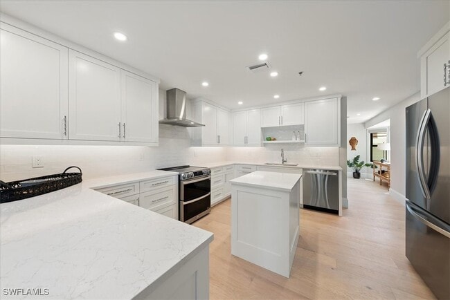 property at 569 Park Shore Dr