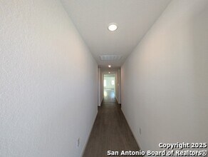 4618 Legacy Pt in Von Ormy, TX - Building Photo - Building Photo