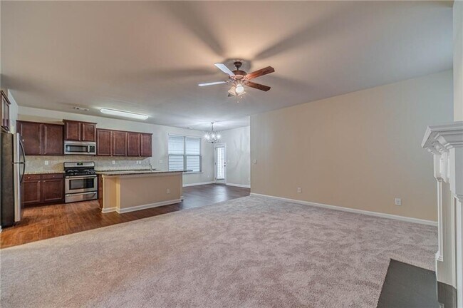 2139 Baywood Tree Ln SW in Snellville, GA - Foto de edificio - Building Photo