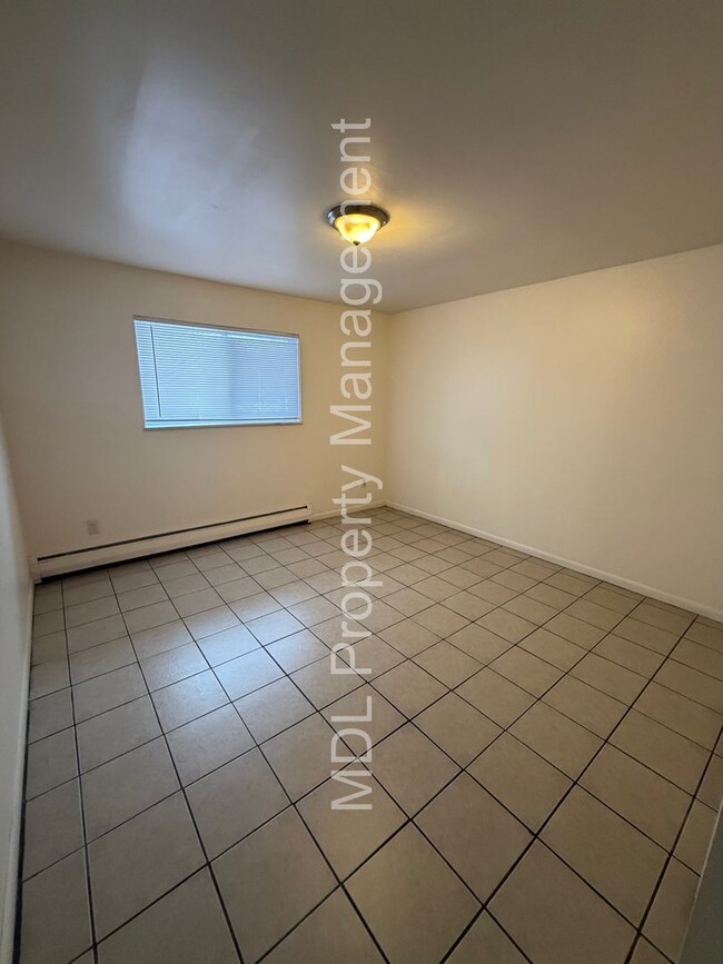 2129 Weiss St in Saginaw, MI - Building Photo - Building Photo