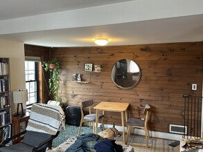 60 Atherton St in Somerville, MA - Foto de edificio - Building Photo