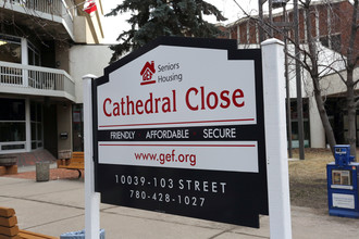 Cathedral Close in Edmonton, AB - Building Photo - Building Photo