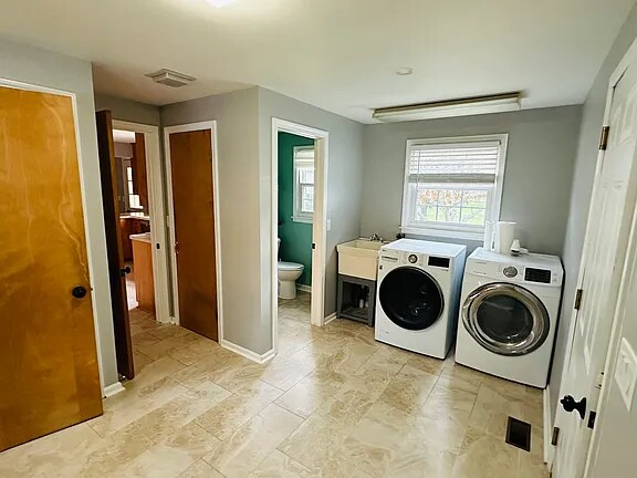 224 London Rd in Webster, NY - Building Photo - Building Photo