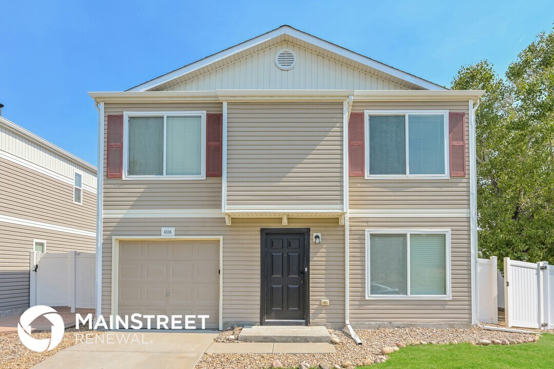 4516 Andes St in Denver, CO - Foto de edificio