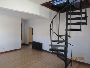 819 E Center St-Unit -821 in Milwaukee, WI - Building Photo - Building Photo