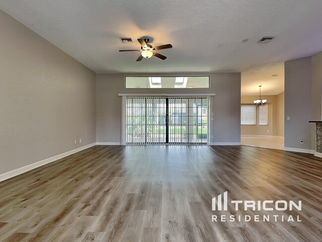 23501 Rocket Ave in Port Charlotte, FL - Building Photo - Building Photo