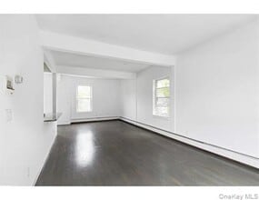 144 Union St in Poughkeepsie, NY - Building Photo - Building Photo