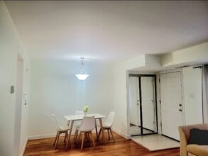 9655 Homestead Ct in Laurel, MD - Building Photo - Building Photo