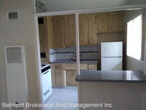 25 Bennett Ave in Long Beach, CA - Building Photo - Building Photo