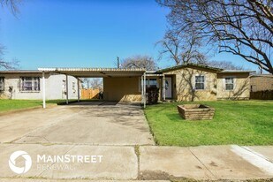 347 Pilgrim Dr in San Antonio, TX - Building Photo