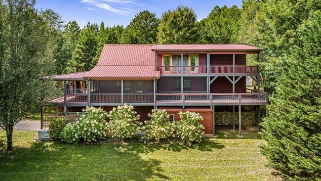 property at 271 Postelle Rd