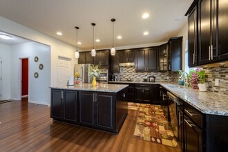 15746 Evergreen Ave in Apple Valley, MN - Building Photo - Building Photo