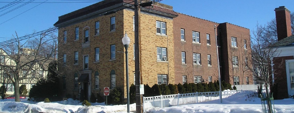 308 Main St in West Haven, CT - Building Photo