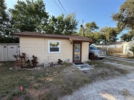 5521 5th Ave N in St. Petersburg, FL - Building Photo