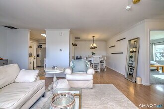 50 Greenview Ln in Milford, CT - Building Photo - Building Photo