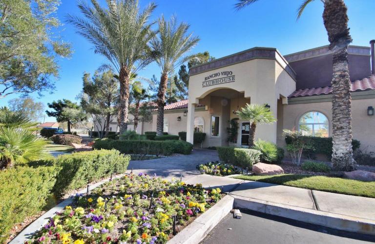 7885 W Flamingo, Unit 2029 in Las Vegas, NV - Foto de edificio